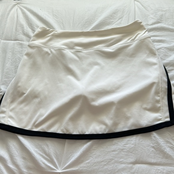 Nike junior girls skorts size large - Picture 5 of 6